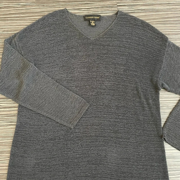 Classiques Entier Charcoal V-Neck Blouse - Rayon & Polyester Blend Small - Picture 4 of 4